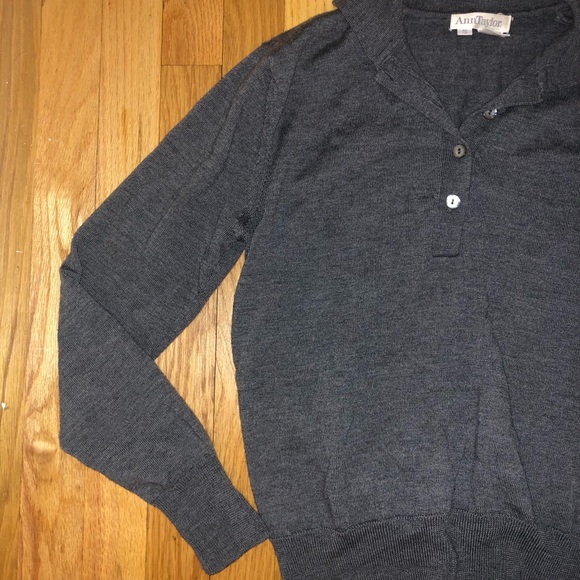 Vintage Ann Taylor 100% wool Crew Sweater - Picture 2 of 8